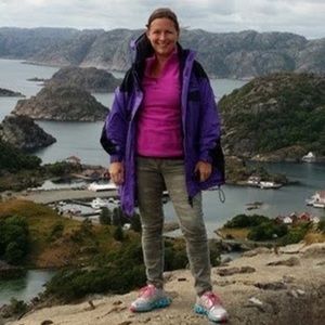 Meet your Posher, Marcia